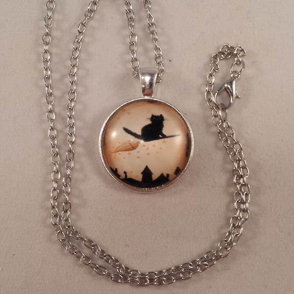 Kristy's Jewels Jewelry Silver Black Cat Cabochon Pendant Chain